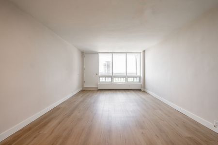 2121 Tupper Street, Montréal, QC - Photo 2