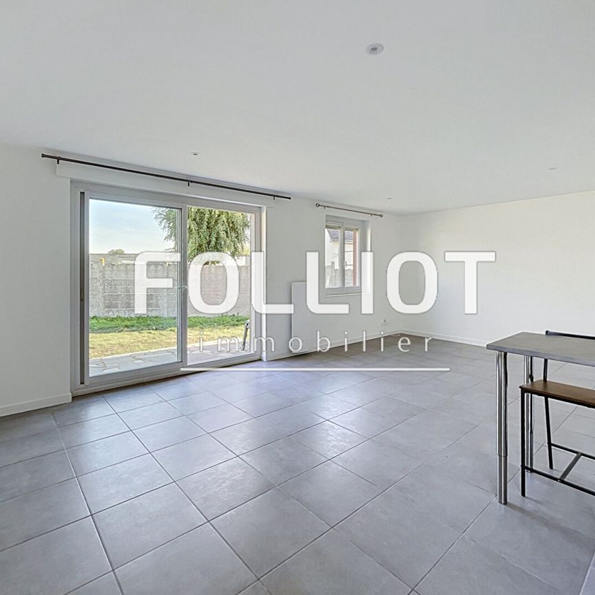 A louer : Maison T3 � Saint Sauveur Des Landes - R�f.575CV - Photo 1