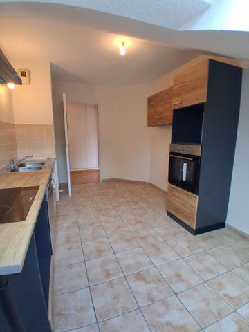 Location Appartement 2 pièces 56m² - Photo 3