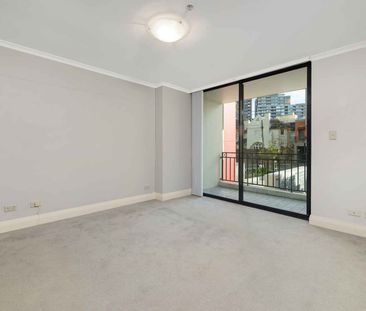 15/237 Miller Street, North Sydney - Photo 5