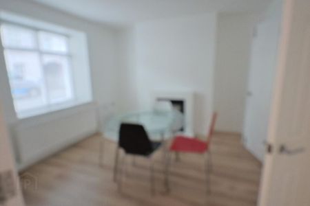 24 Killyman Street, Moy, BT71 7SJ - Photo 3