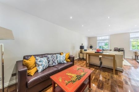 3 bedroom mews to rent - Photo 2