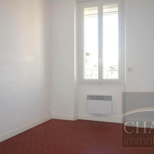 Location Appartement 2 pièces 38m² MARSEILLE 5ème - Photo 1