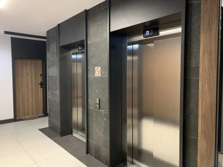 Pierwszy najem/ Po remoncie - Zdjęcie 5