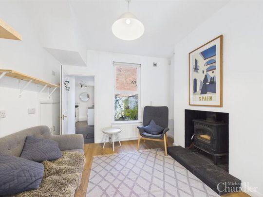 33 Delhi Street, Belfast, BT7 3AJ - Photo 1