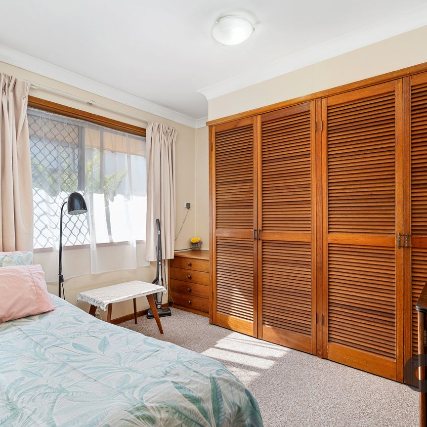 Low Maintenance Living in Heart of Shortland - Photo 1