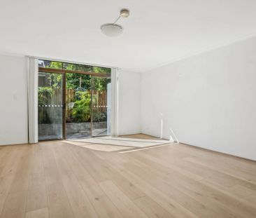 2/16 Milner Crescent Wollstonecraft NSW 2065, - Photo 5