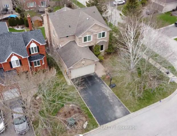 LOWER - 30 KNOLE HAVEN DRIVE | LOWER - 30 KNOLE HAVEN DRIVE, Aurora - Photo 1