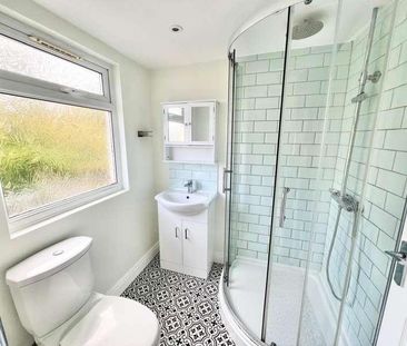 Warley Hill, Brentwood, CM14 - Photo 3