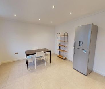 1 bedroom ground floor flat to rent - Photo 1