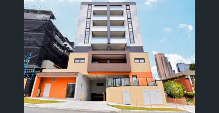 Modern Comfort & Convenience in Central Box Hill - Photo 5