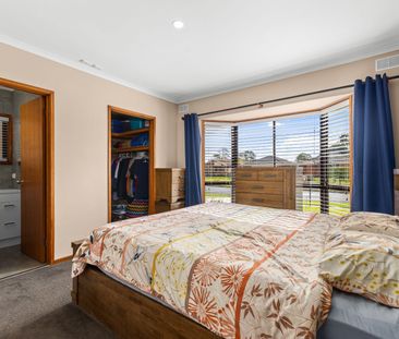 Four Bedroom Family Home - Photo 5