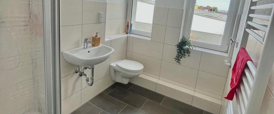 !! Aufgepasst - frisch saniert in IHRE neuen Wände!!! - Foto 1