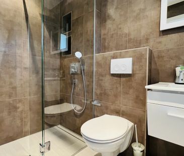 Neubau hochwertiges Top möbliertes Studio mit Klima, Parkplatz, Balkon - Photo 6