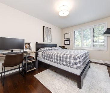 For Lease - 8 Echo Valley Ridge, Toronto, Ontario - Photo 2
