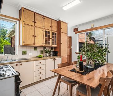 52 Kenneth Street, Sandringham VIC 3191 - House For Rent | Domain - Photo 3