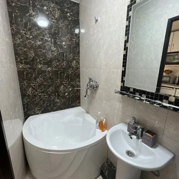 Garsoniera zona Eroilor - Fotografie 2