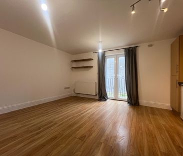 1 Bed Maisonette, Knowle Road, BS4 - Photo 6