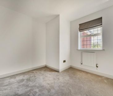 4 bedroom detached house to rent - Photo 6