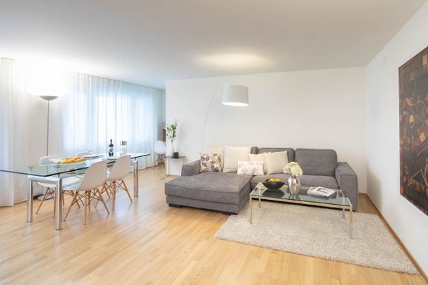 2.5 Zimmer, 70 m², 2. Stock - Photo 1