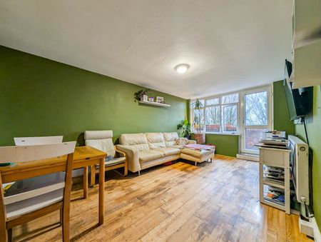 1 Bed Flat, Murfett Close, SW19 - Photo 3