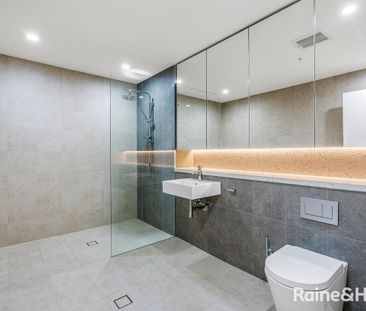 Modern Apartment in the Heart of Rouse Hill - Photo 4