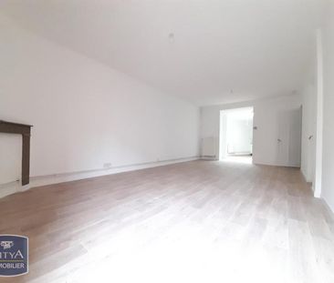Location Maison 4 pièces 93m² LILLE 59000 - Photo 2