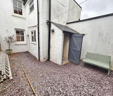 2 bedroom terraced house to rent - Photo 5