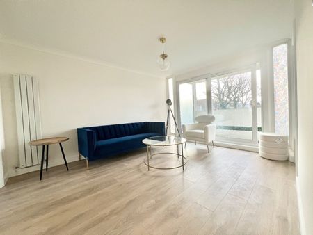 Room in a Shared Flat, Bloomsbury Close, W5 - Photo 2