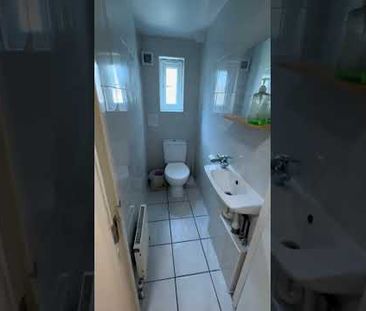 Studio Flat, Sterne Street, W12 - Photo 1