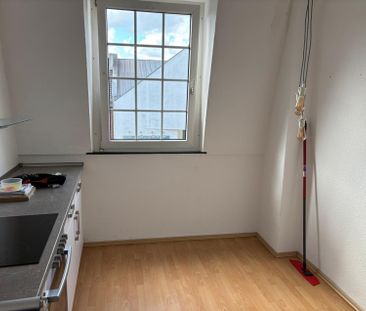 zu vermieten 2 ZKDB, 44 qm incl. Küche und großer ca. 30 qm Gemeins... - Foto 1