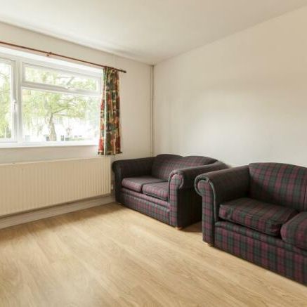 4 bedroom terraced house to rent - Photo 1