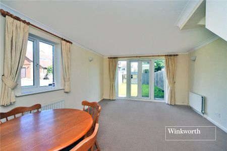 2 bedroom end of terrace house to rent - Photo 5