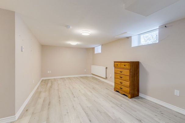 For Lease - 49 Arlington Boulevard, Kitchener, Ontario - Photo 1