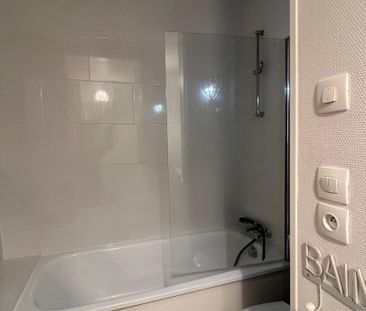 Location Appartement 2 pièces 50m² - Photo 3