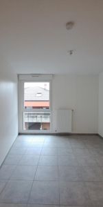 Location Appartement 1 pièce 28m² THONON LES BAINS 74200 - Photo 3