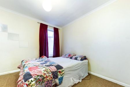 3 bedroom house to rent - Photo 2