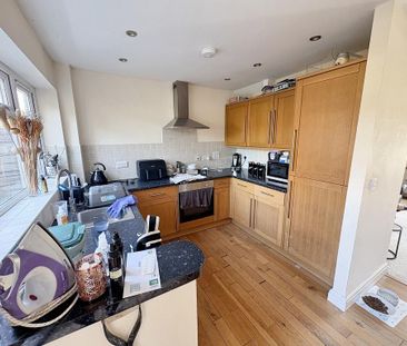 2 bedroom house to rent - Photo 3