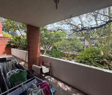 TIVOLI GARDEN! - FURNISHED TWO BEDROOM COZY APARTMENT WITH LUG - GA... - Photo 1