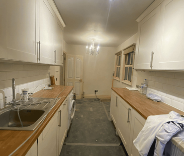 West Hill, Harrow, HA2 - Photo 3