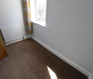 3 bedroom house to rent - Photo 3