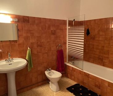 Location Appartement 3 pièces 83m² - Photo 6