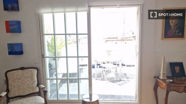 1 room luxury Apartment for rent in Madrid, Spain - Photo 1