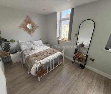 5 bedroom terraced house to rent - Photo 3