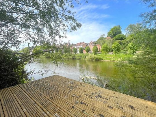 3 bedroom semi-detached house to rent - Photo 1