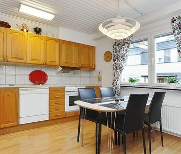 Skälbyvägen, Järfälla - Photo 4