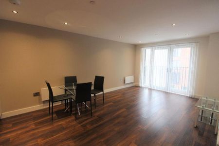 2 bedroom apartment to rent - Photo 3