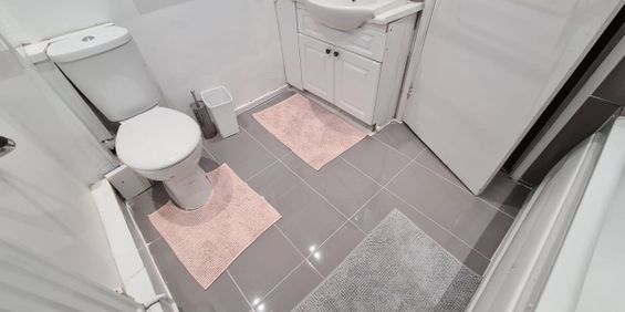 Lavender Rise, UB7, West Drayton - Photo 3