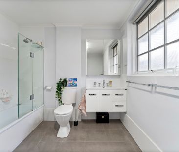 18/133-135 Riversdale Road, Hawthorn VIC 3122 - Apartment For Rent ... - Photo 1