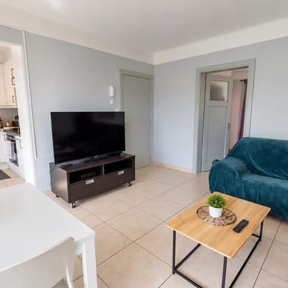 Appartement te huur - foto 1